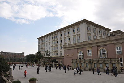  貴陽安陽工學(xué)院2018年招收飛行員條件是什么？