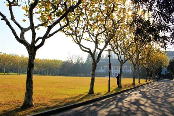 黔西縣中等職業(yè)學(xué)校學(xué)校簡介