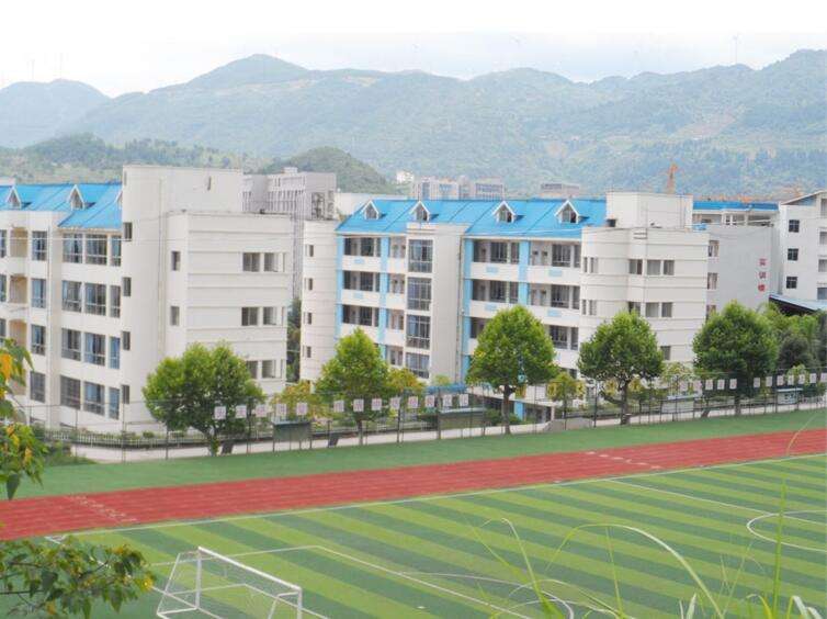 貴陽鐵路工程學(xué)校學(xué)校簡介
