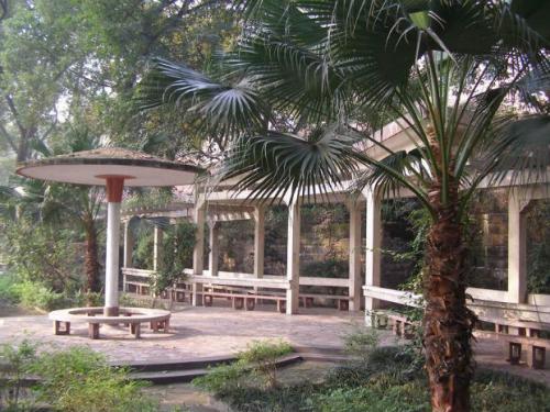 瀘州財經(jīng)學(xué)校地址在哪里?