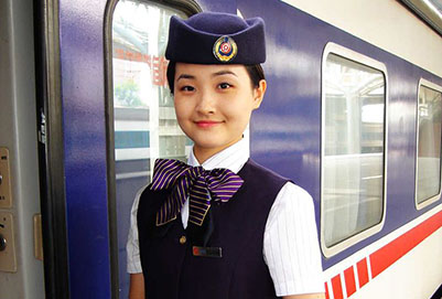 貴陽(yáng)鐵路運(yùn)輸學(xué)校動(dòng)車(chē)乘務(wù)的就業(yè)是如何的呢