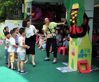 幼師職業(yè)大專學(xué)校問(wèn)題解答_成都幼師職業(yè)學(xué)校的老師告訴你如何和孩子分房
