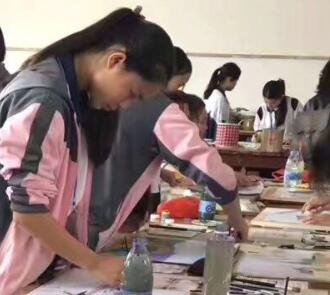 河北哪個高職學校開設(shè)有幼師專業(yè)？_幼師職院招生問題分析