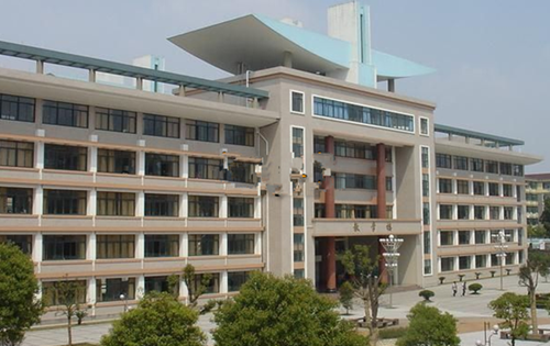 黔西南深興職業(yè)技術學校