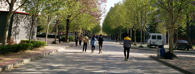 漯河市源匯區(qū)中等專業(yè)學校