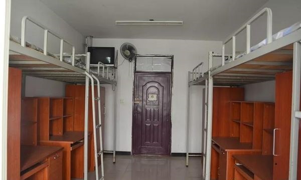 西安工業(yè)經(jīng)濟職業(yè)學校寢室環(huán)境