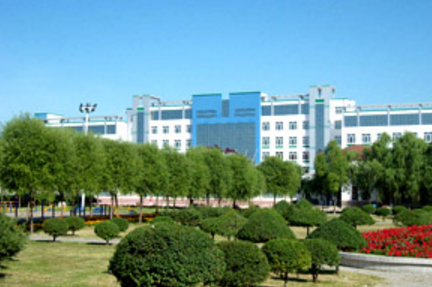 黑龍江農(nóng)墾機(jī)械化學(xué)校環(huán)境、學(xué)校圖片