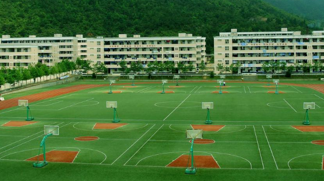 南京工業(yè)技術(shù)學校在哪里、學校地址