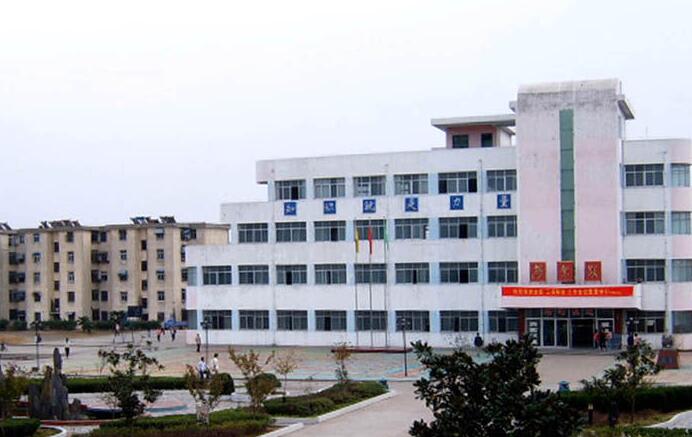 壽縣第一職業(yè)高級中學(xué)環(huán)境圖