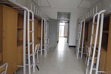 福建省船舶工程技術學校宿舍環(huán)境、寢室環(huán)境