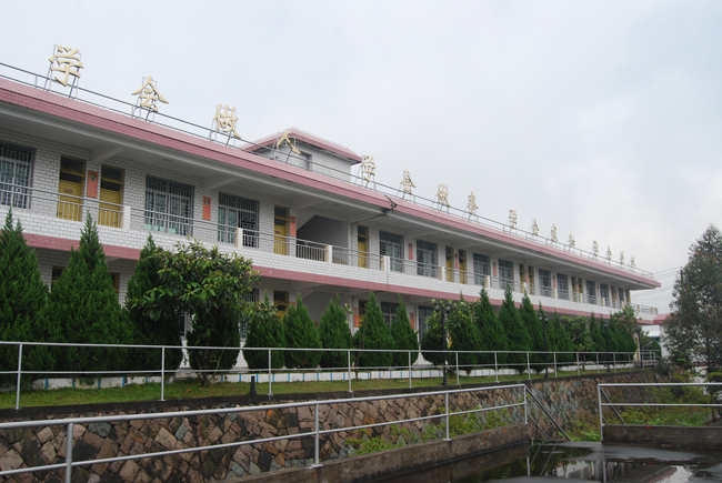 福建商貿(mào)學(xué)校招生要求、學(xué)校招生對象