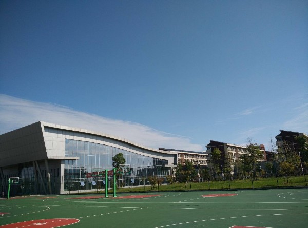 天長市工業(yè)學校