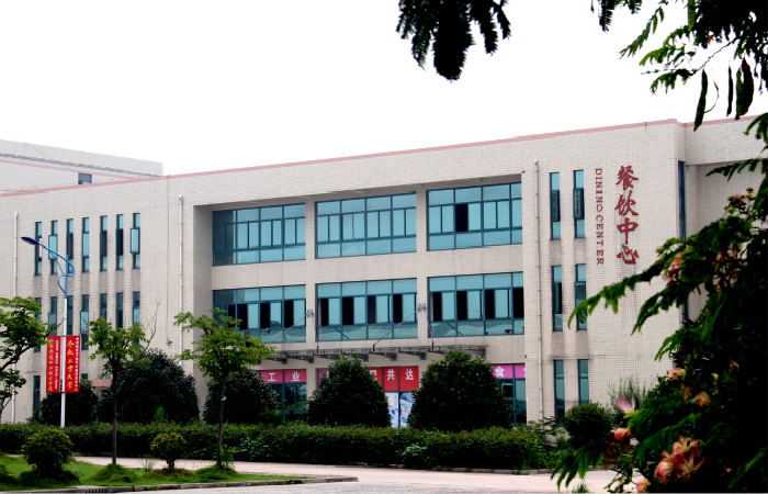 安徽興鵬科技學(xué)校