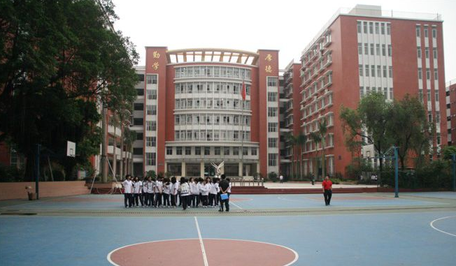 廣東省民政職業(yè)技術(shù)學(xué)校學(xué)費(fèi)多少、學(xué)校收費(fèi)標(biāo)準(zhǔn)