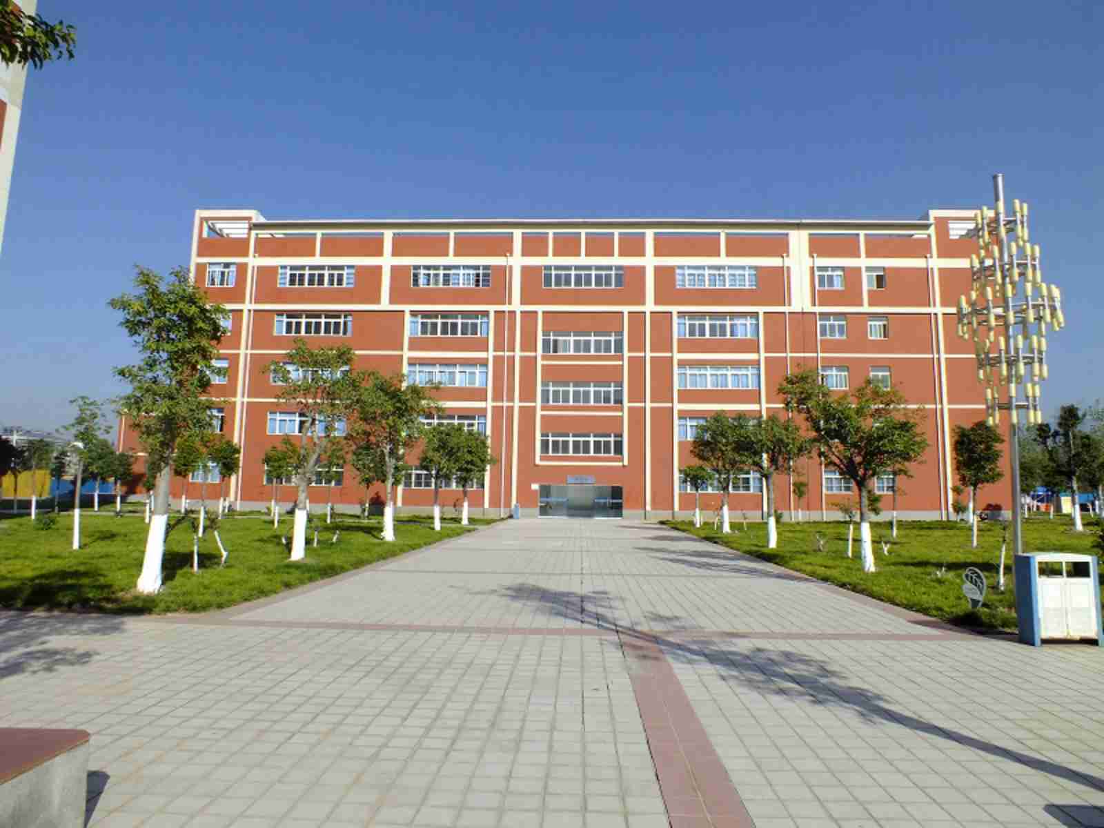 貴陽市衛(wèi)生學(xué)校的護(hù)理好不好啊?