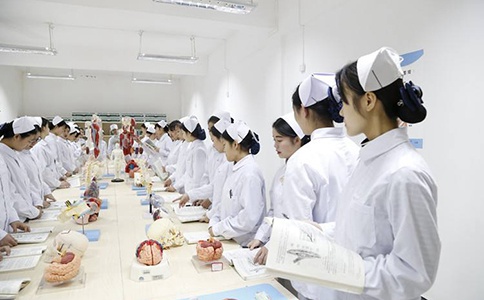 貴陽市護(hù)士護(hù)士學(xué)校的招生條件有哪些
