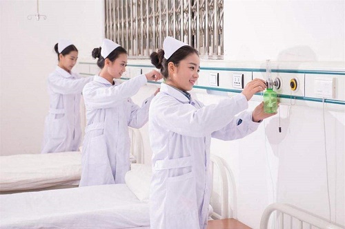 貴州省哪些職業(yè)學(xué)校有招收護(hù)理專業(yè)的？