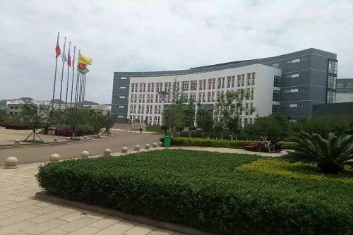 興義民族師范學(xué)院五年制大專招生要求是什么？
