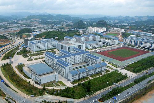 貴陽護理職業(yè)學院五年制大專學校的招生計劃