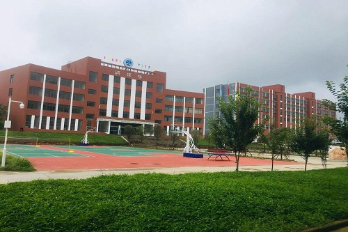 貴陽市汽車工業(yè)技術(shù)學(xué)校在哪里
