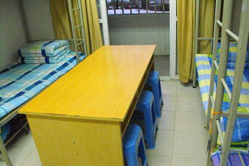 貴陽汽車工業(yè)技術學校寢室條件如何？