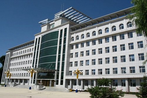 貴陽長城職業(yè)學(xué)校學(xué)費(fèi)高嗎