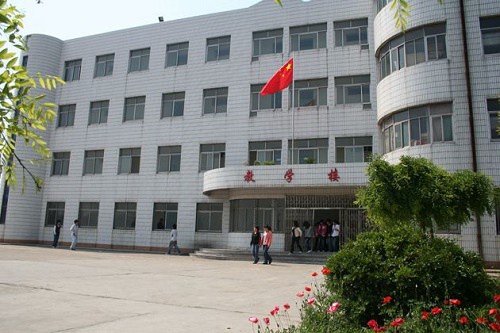 貴州貴陽工具廠技工學(xué)校的招生計劃