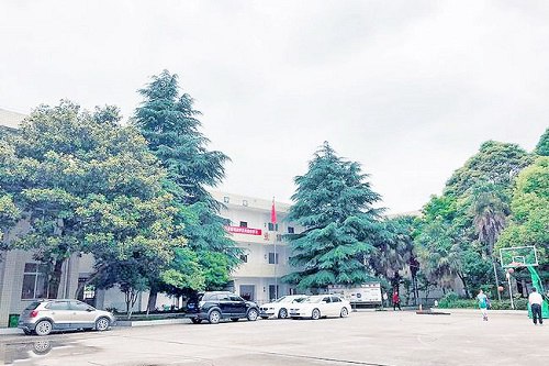 貴陽鐵二局技工學校如何？好不好