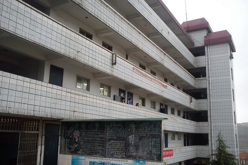 貴州貴陽市長城職業(yè)學(xué)校招生辦聯(lián)系電話