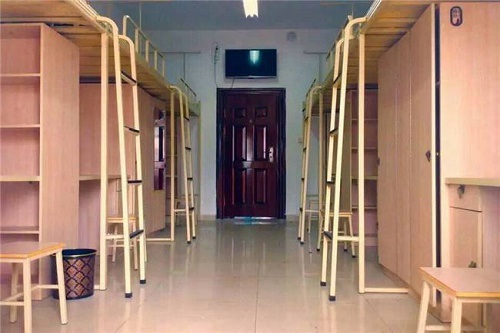 貴州鎮(zhèn)寧民族職業(yè)技術(shù)中學(xué)宿舍條件好不好
