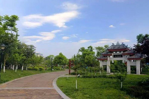 貴州省旅游學(xué)校學(xué)費(fèi)多少錢