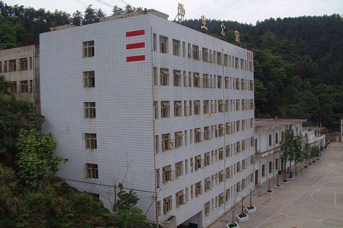 清鎮(zhèn)市衛(wèi)生職業(yè)技術(shù)學(xué)校宿舍條件如何