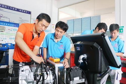 貴陽在哪可以學(xué)汽車美容