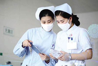 貴州省人民醫(yī)院護(hù)士學(xué)校男生報讀怎么樣