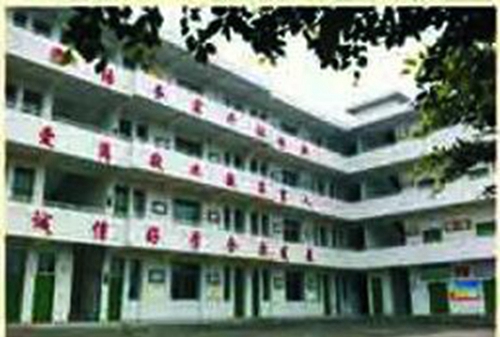 榮縣樂(lè)德職業(yè)中學(xué)校圖片、照片