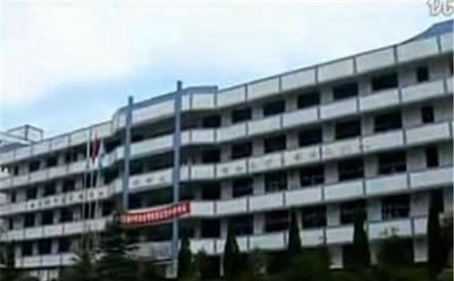 四川慧明中等專業(yè)學(xué)校圖片、照片
