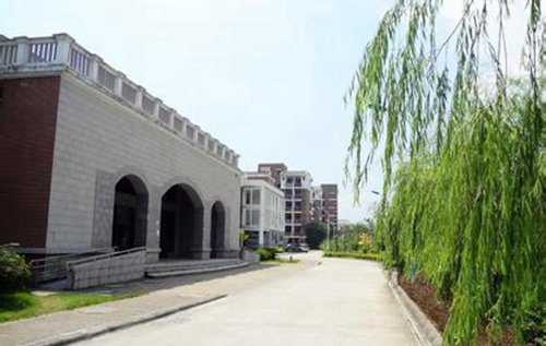 達(dá)州華南理工學(xué)校圖片、照片