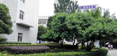 成都市中山職業(yè)技術(shù)學(xué)校圖片、照片