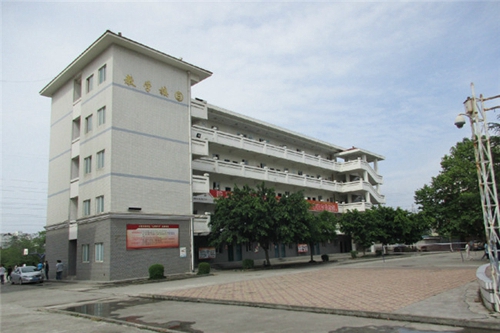 四川省綿陽(yáng)職業(yè)技術(shù)學(xué)校圖片、照片