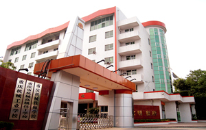 重慶市機(jī)械高級技工學(xué)校圖片、照片