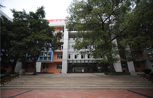 重慶市九龍坡職業(yè)教育中心圖片、照片