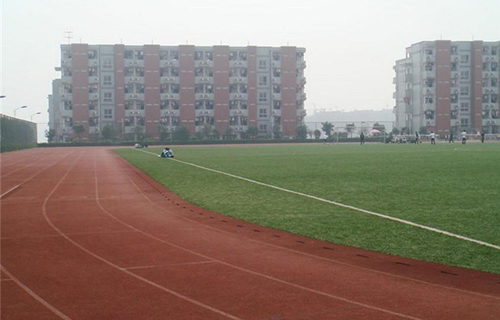 重慶市龍門浩職業(yè)中學(xué)校圖片、照片
