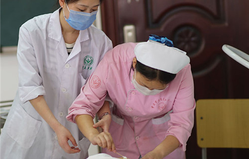 重慶市衛(wèi)生技工學校圖片、照片