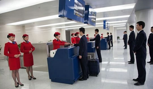 四川西南航空職業(yè)學(xué)院圖片實訓(xùn)