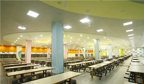 四川西南航空職業(yè)學院學生食堂