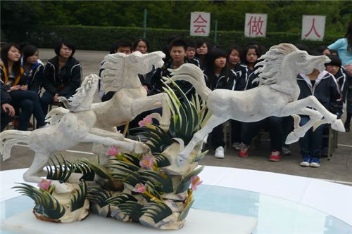 重慶現(xiàn)代職業(yè)技師學院烹飪專業(yè)實訓圖