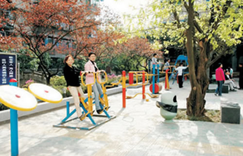 重慶機械電子技師學(xué)院健身器材