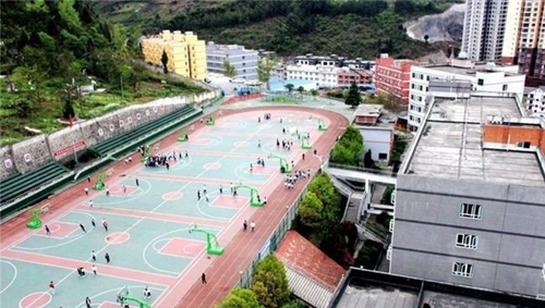 鳳岡縣中等職業(yè)學(xué)校(鳳岡職業(yè)高中)籃球場(chǎng)3