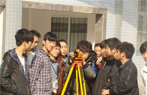 赤水市中等職業(yè)學校建筑專業(yè)實習見習