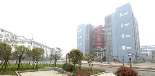 息烽縣中等職業(yè)學校新校區(qū)內部環(huán)境展示2